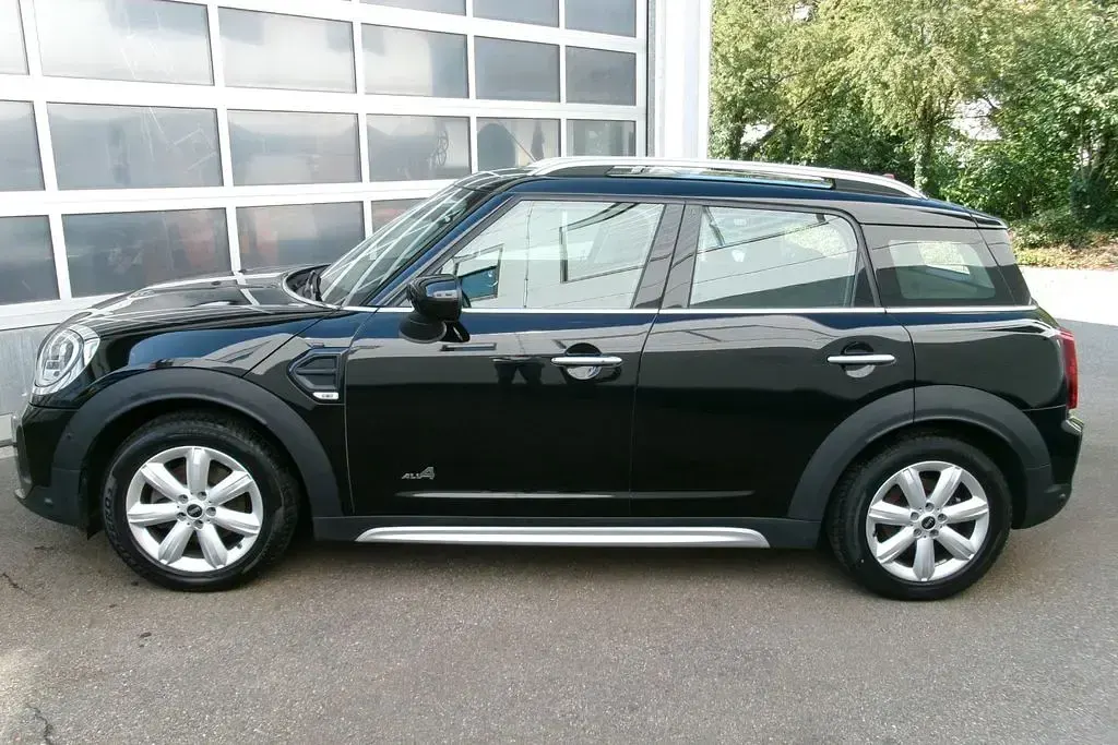 Gebraucht Mini Cooper Countryman 136 PS (100 kW) 2020 Schwarz SUV