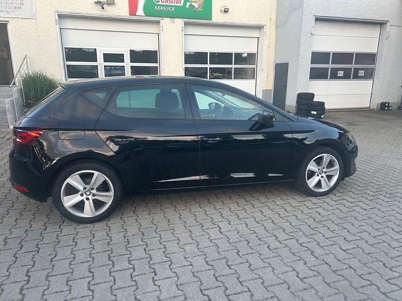 Gebraucht Seat Leon FR 150 PS (110 kW) 2015 Schwarz (metallic) Limousine