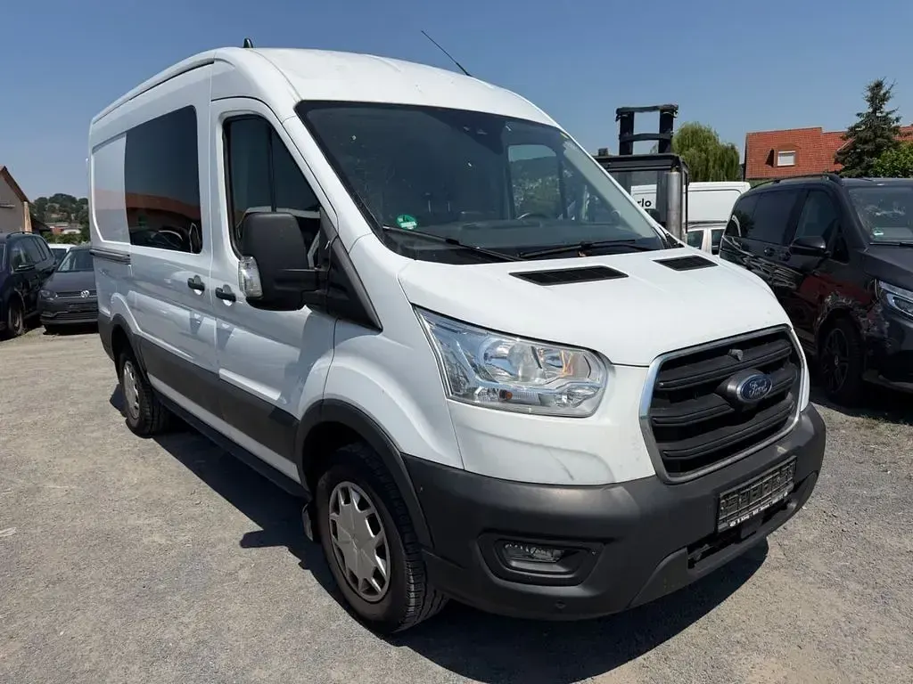 Gebraucht Ford Transit 131 PS (96 kW) 2021 Weiß Limousine