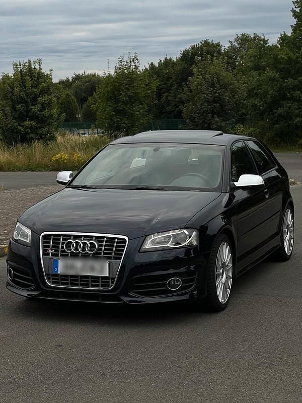 Gebraucht Audi S3 Sportback 265 PS (194 kW) 2012 Blau Kleinwagen