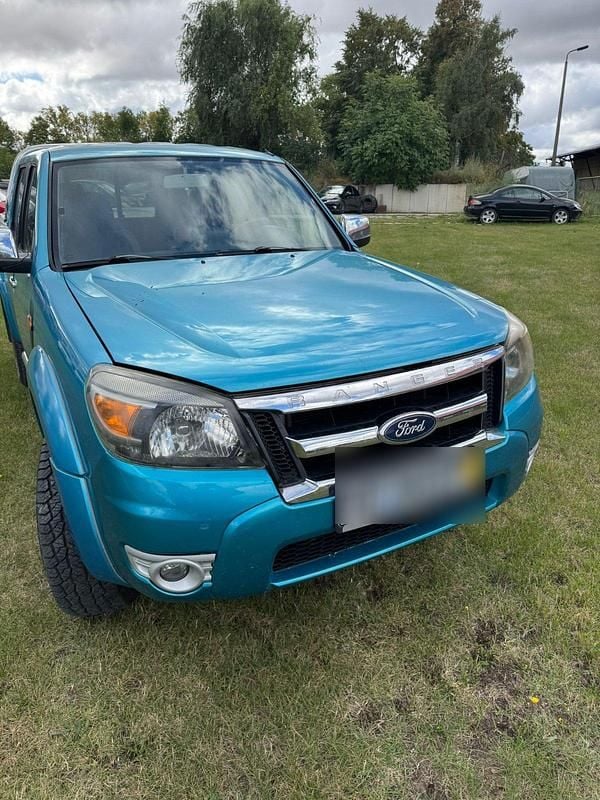 Blau Gebraucht 2011 Ford Ranger Abholung | 8.300 € (Guter Preis) - Bild 1/4