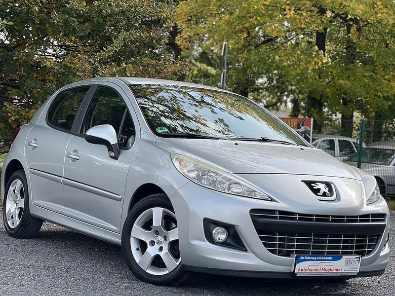 Gebraucht 2011 Peugeot 207 Premium Limousine | 2.590 € (Superpreis) - Bild 1/4