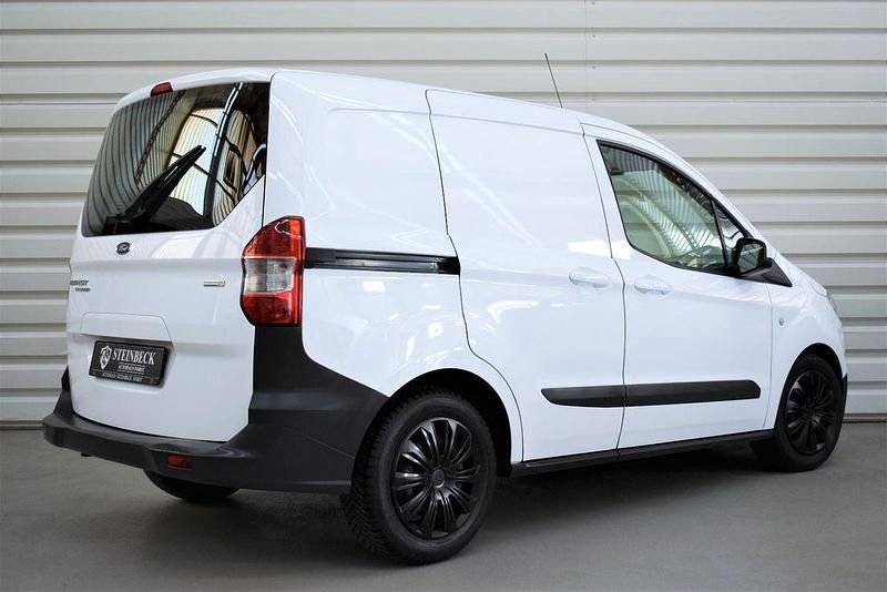 Gebraucht Ford Transit Trend 101 PS (74 kW) 2016 Weiß Van / Kleinbus