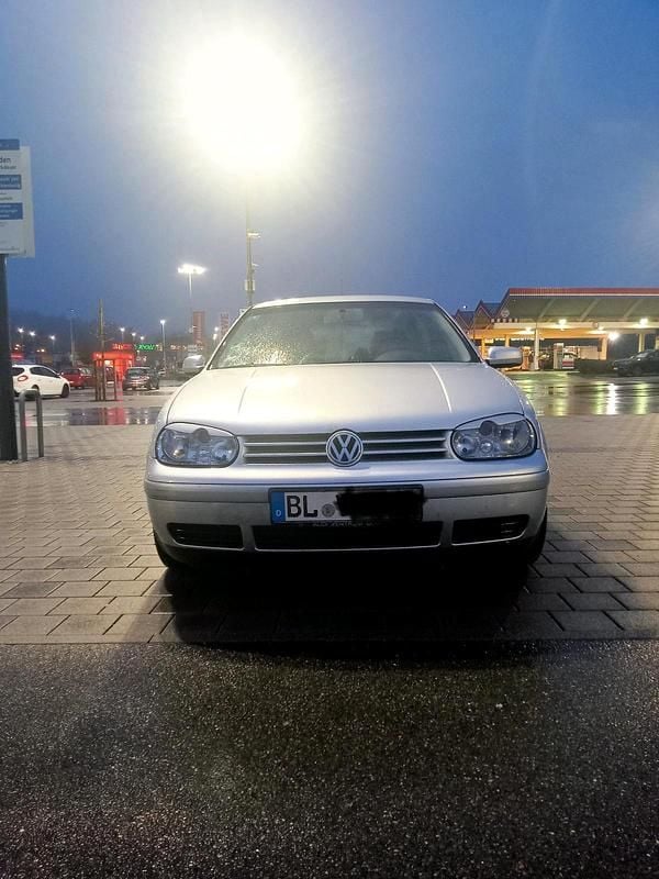 Gebraucht VW Golf IV 101 PS (74 kW) 2002 Silber Limousine