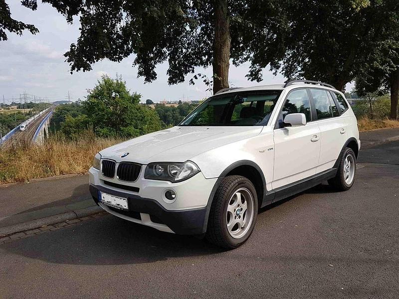 Weiß Gebraucht 2008 BMW X3 SUV | 8.700 € (Teuer) - Bild 1/4