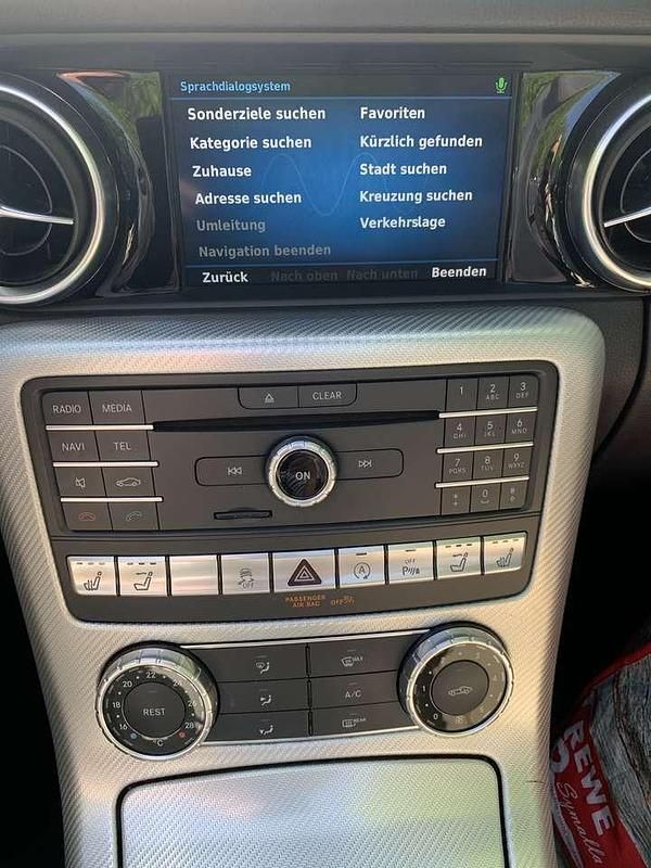 Gebraucht Mercedes SLC180 Edition 156 PS (114 kW) 2017 Schwarz Cabrio
