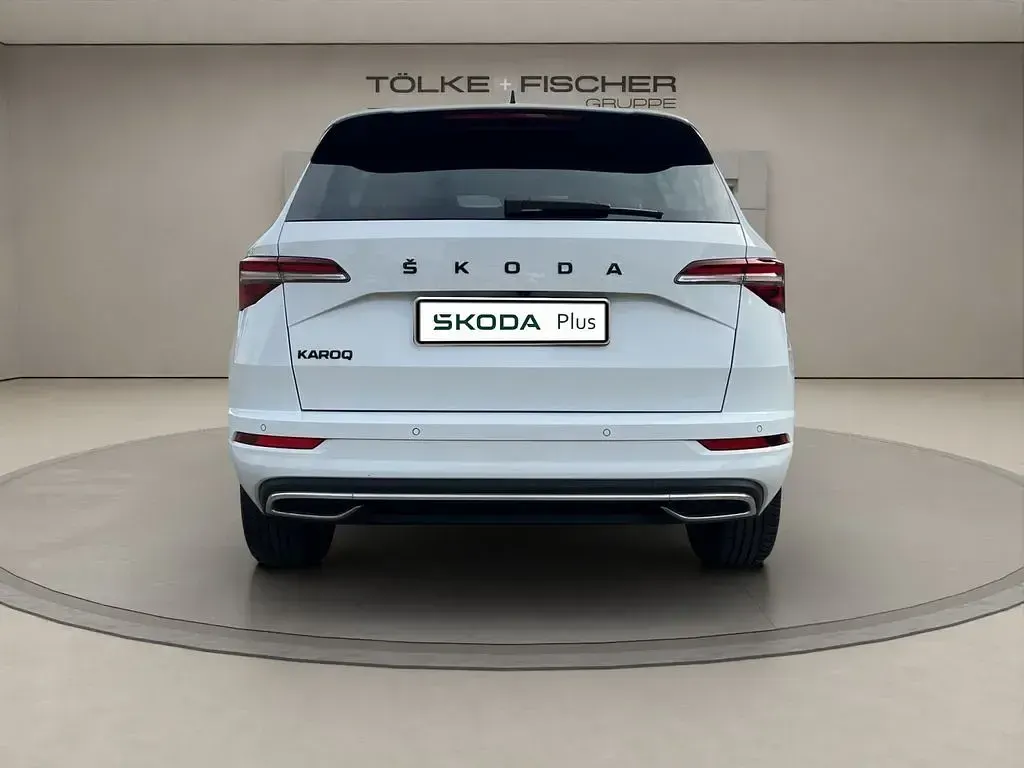 Gebraucht Skoda Karoq SportLine 150 PS (110 kW) 2023 Weiß SUV