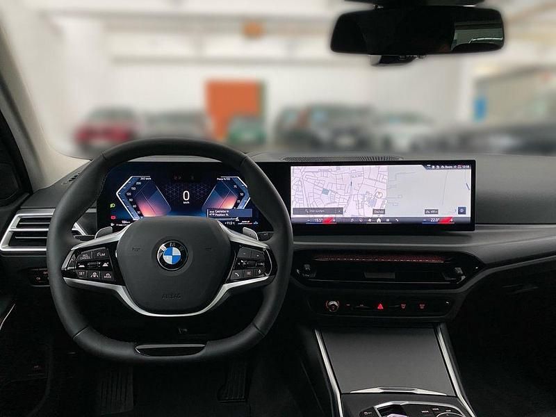 Gebraucht BMW 318 Comfort Edition 156 PS (114 kW) 2025 Weiß Kombi