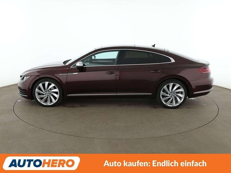 Gebraucht VW Arteon Elegance 239 PS (175 kW) 2018 Crimson red Kleinwagen