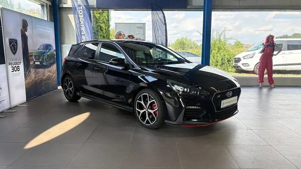 Gebraucht Hyundai i30 250 PS (183 kW) 2018 Schwarz (metallic) Limousine