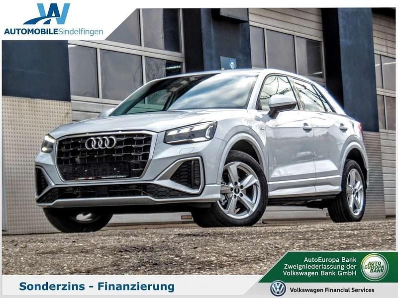 Neu Audi Q2 S-Line 150 PS (110 kW) 2026 Gletscherweiß metallic SUV
