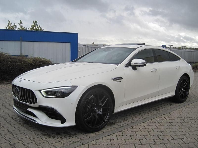 Weiß Gebraucht 2020 Mercedes AMG GT 53 AMG Coupé | 62.900 € - Bild 1/4