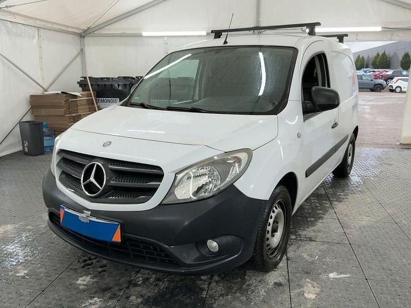 Weiß Gebraucht 2014 Mercedes Citan 108 Van / Kleinbus | 6.450 € (Fairer Preis) - Bild 1/4