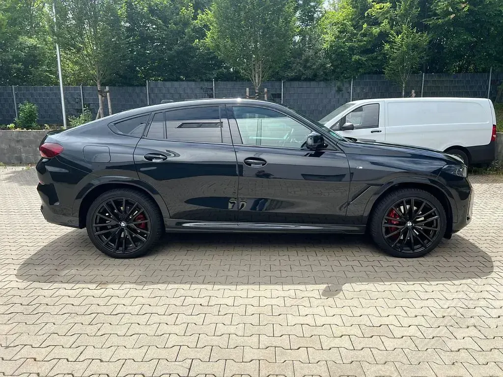 Gebraucht BMW X6 Performance 298 PS (219 kW) 2025 Schwarz SUV