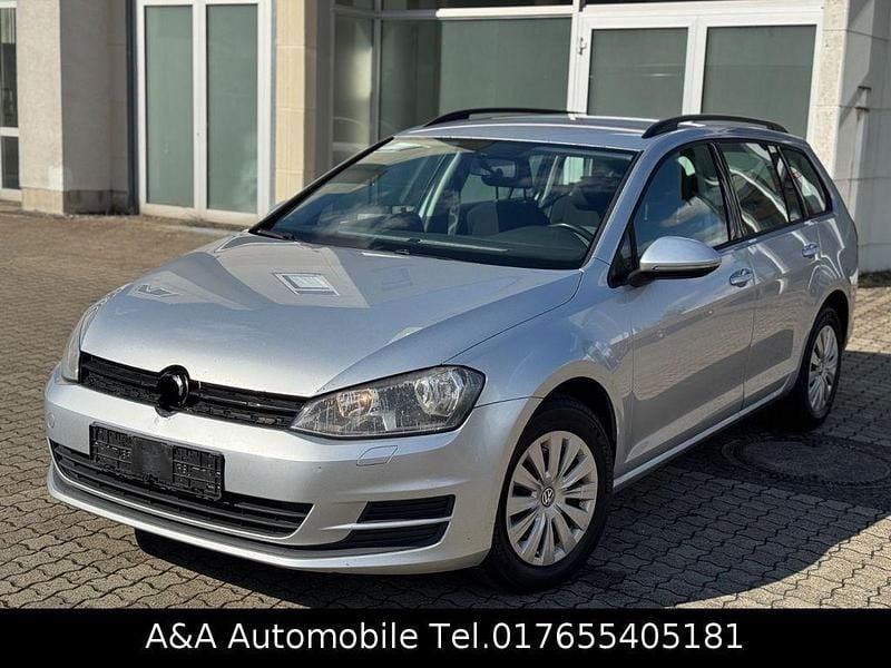 Silber Gebraucht 2014 VW Golf VII Trendline Kombi | 4.250 € (Guter Preis) - Bild 1/4