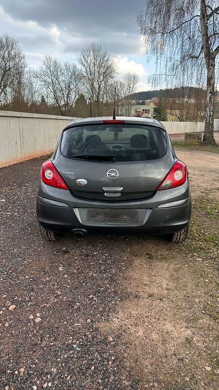 Gebraucht Opel Corsa Selection 87 PS (63 kW) 2011 Grau Kleinwagen