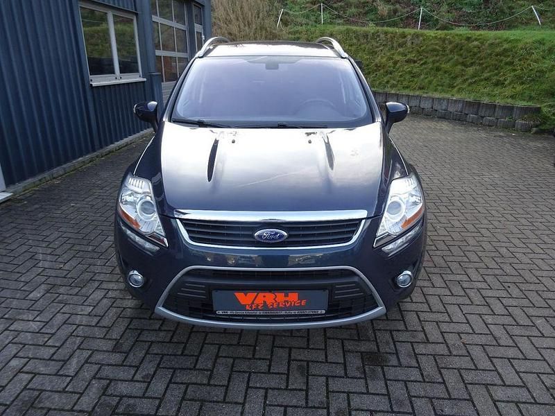 Gebraucht Ford Kuga Titanium 140 PS (102 kW) 2011 Grau SUV