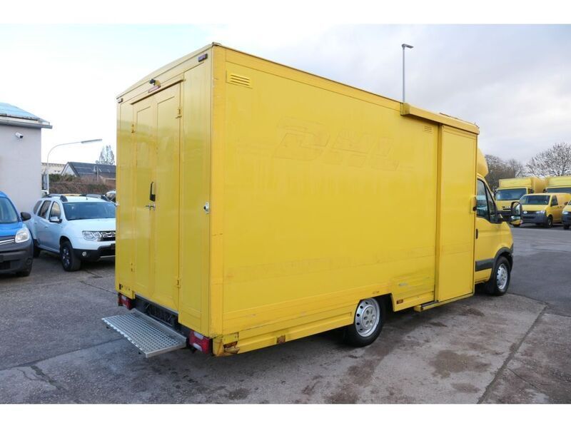 Gebraucht Iveco Daily 106 PS (77 kW) 2014 Gelb Van