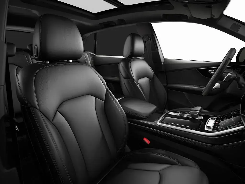 Gebraucht Audi RS Q8 Performance 640 PS (470 kW) 2024 Waitomoblau metallic SUV