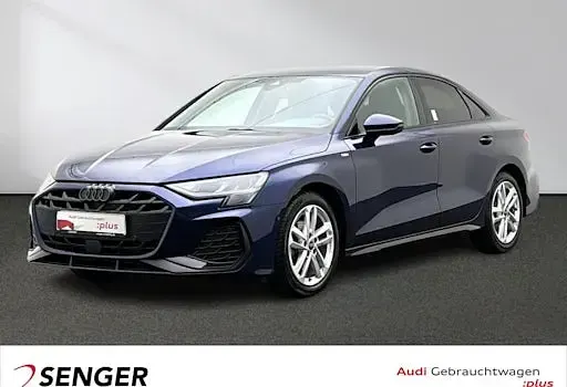Używany Audi A3 S-Line 150 KM (110 kW) 2025 Niebieski Sedan/Limuzyna