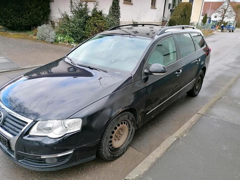 Second-hand VW Passat 140 CP (102 kW) 2010 Negru Break