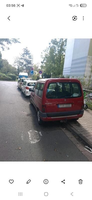 Gebraucht Peugeot Partner 90 PS (66 kW) 2005 Rot Van / Kleinbus