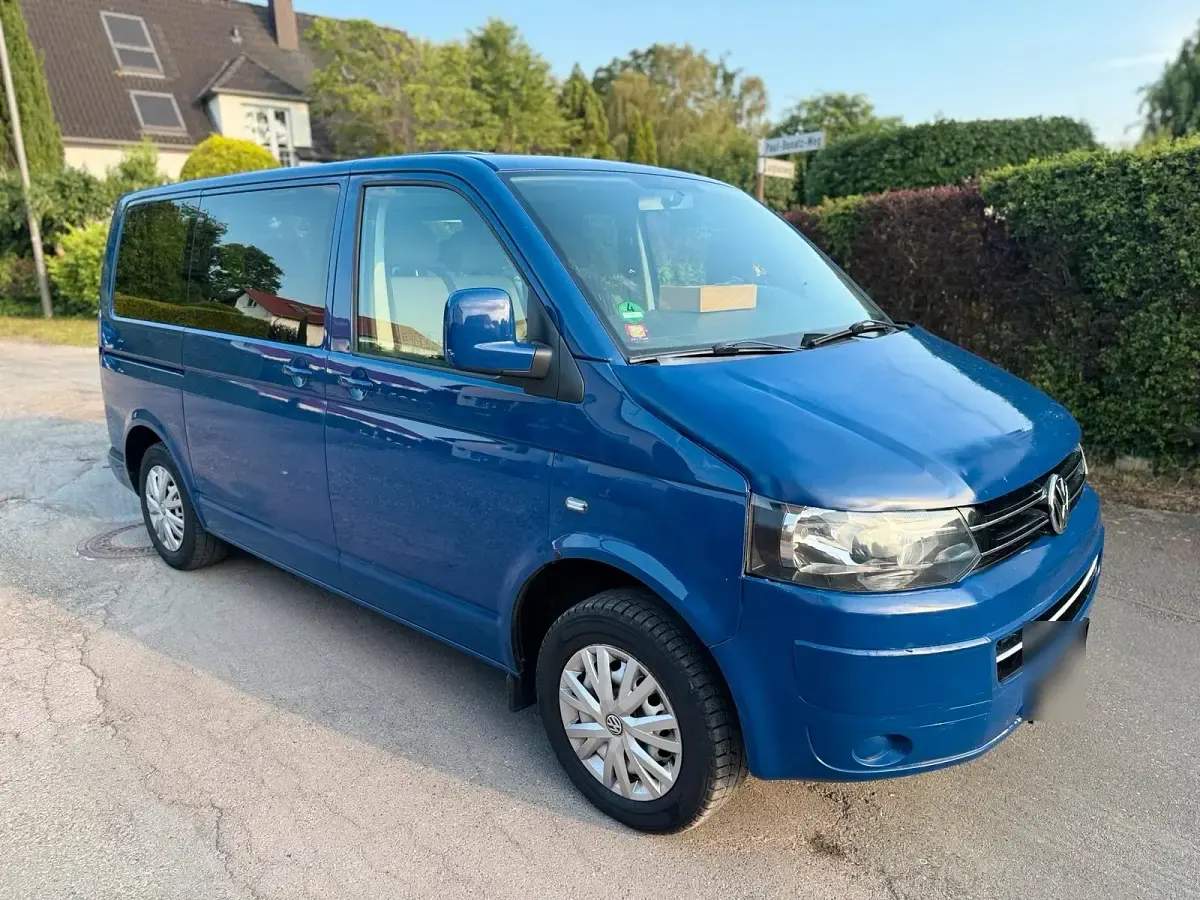 Gebraucht VW Caravelle 131 PS (96 kW) 2007 Blau Van