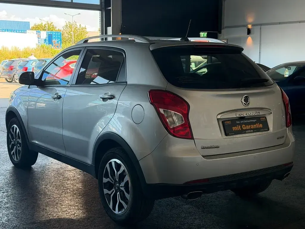 Gebraucht SsangYong Korando Sapphire 150 PS (110 kW) 2016 Silber SUV