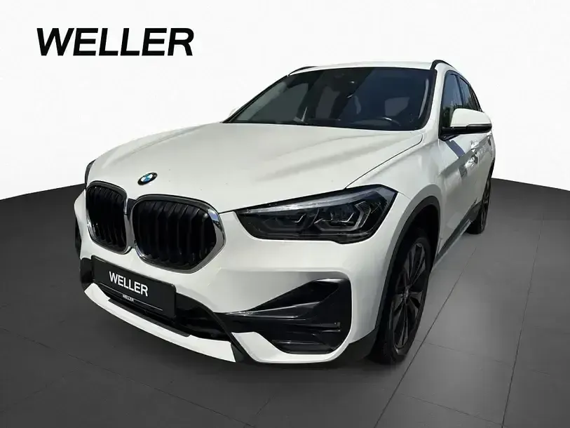Gebraucht BMW X1 Performance 190 PS (139 kW) 2022 Alpinweiss iii (weiß) SUV