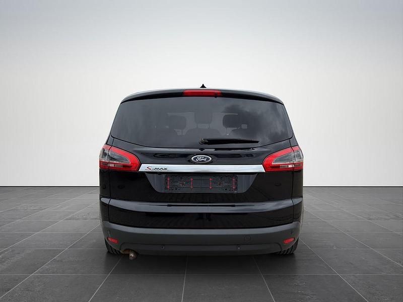 Gebraucht Ford S-MAX Titanium 163 PS (119 kW) 2013 Schwarz Van / Kleinbus