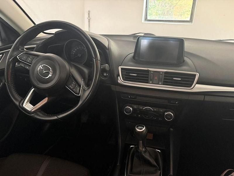 Gebraucht Mazda 3 Center-Line 120 PS (88 kW) 2017 Schwarz Limousine