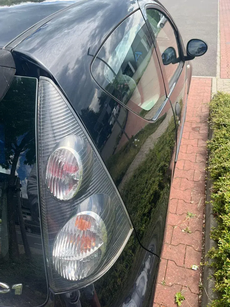 Gebraucht Citroën C1 Exclusive 68 PS (50 kW) 2008 Schwarz Kleinwagen