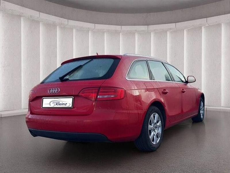 Gebraucht Audi A4 Ambiente 120 PS (88 kW) 2009 Rot Kombi