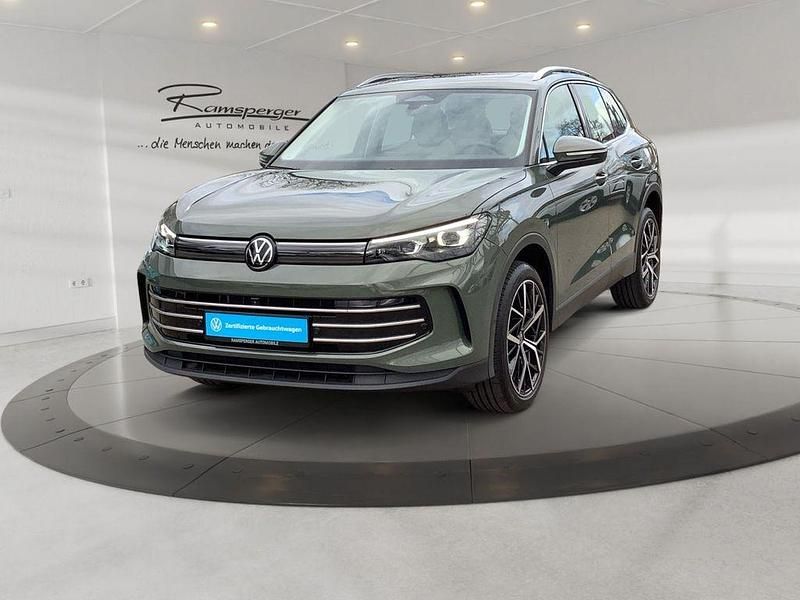 Usata VW Tiguan Elegance 193 CV (141 kW) 2025 Verde SUV