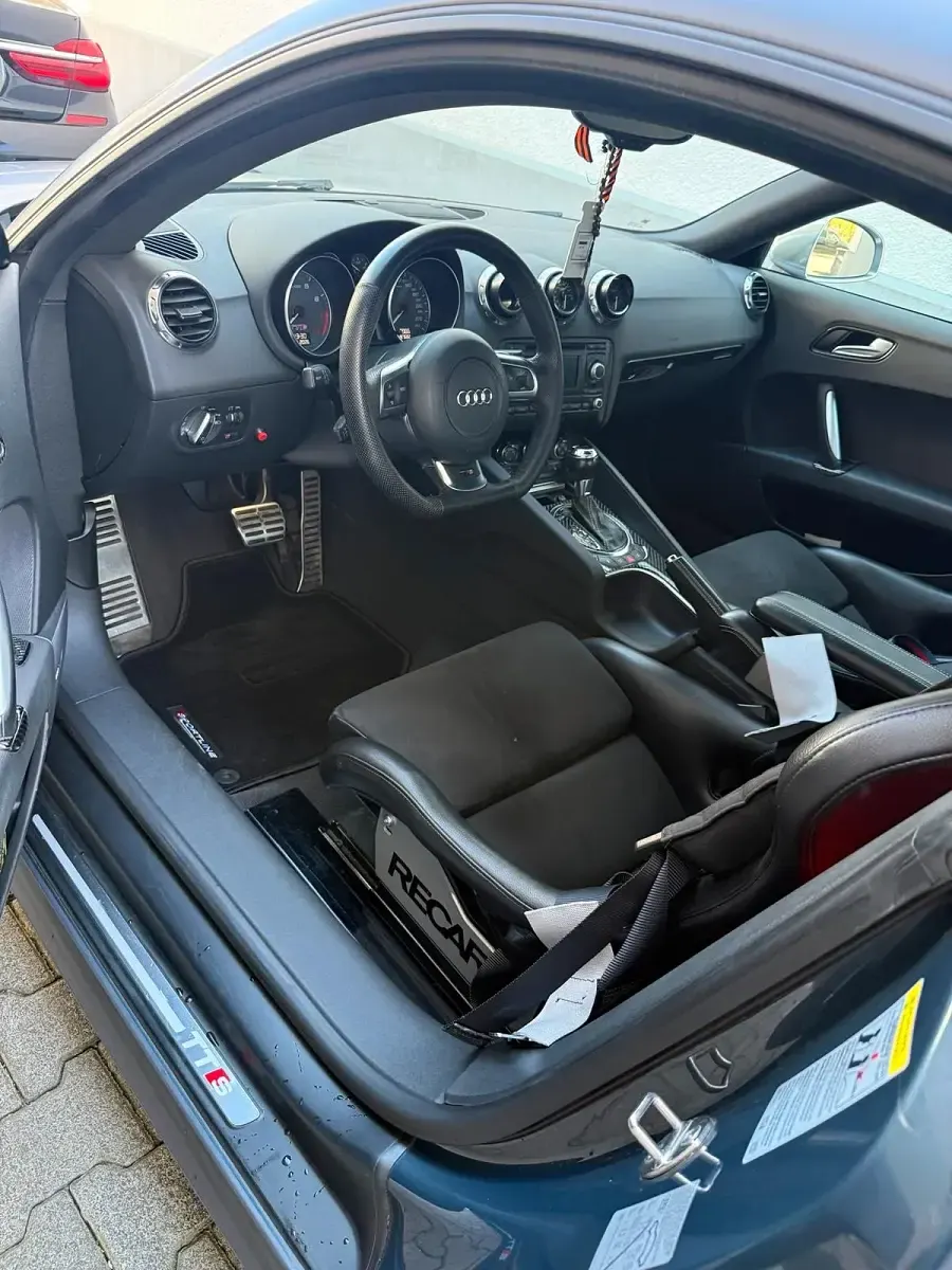 Second-hand Audi TTS Performance 420 CP (308 kW) 2009 Gri Coupe