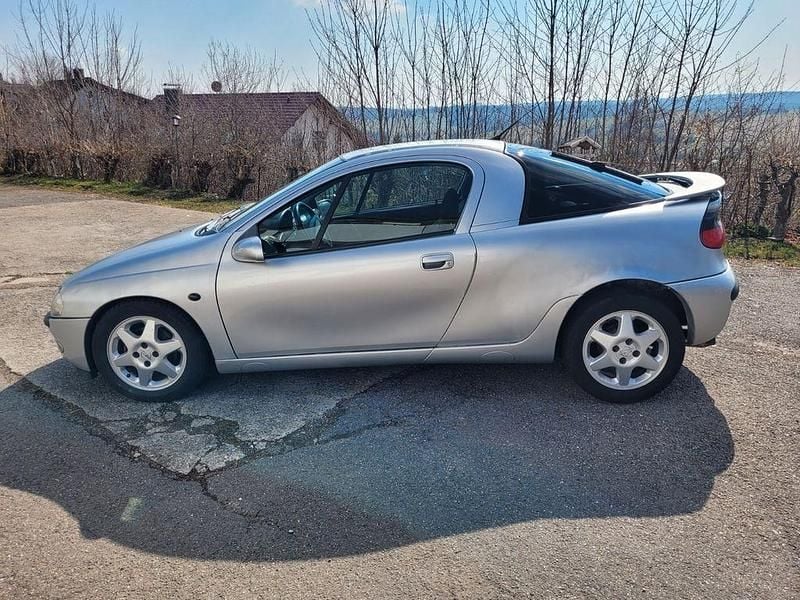 Gebraucht Opel Tigra 90 PS (66 kW) 1999 Silber Coupé