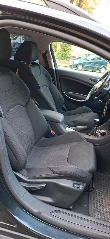 Gebraucht Citroën C5 140 PS (102 kW) 2011 Schwarz Limousine