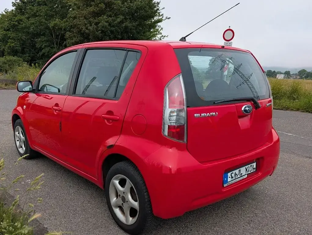 Gebraucht Subaru Justy 69 PS (50 kW) 2009 Rot Kleinwagen