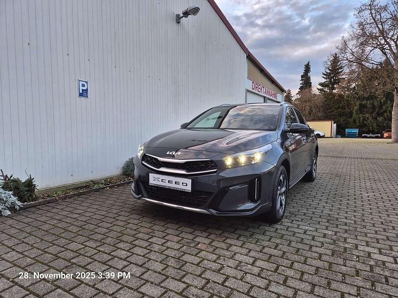 Neu Kia XCeed Exclusive 150 PS (110 kW) 2025 Penta gray SUV
