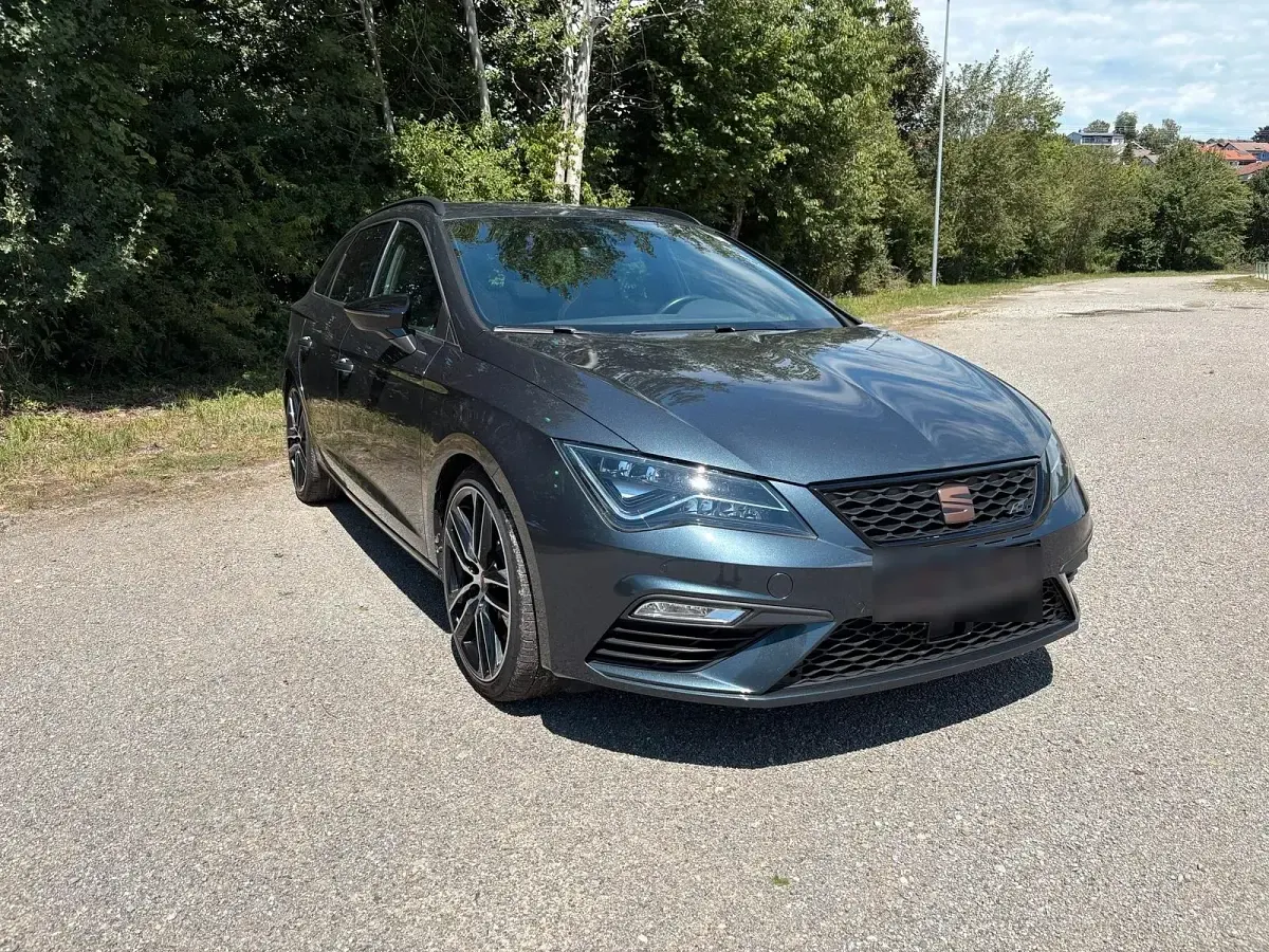 Gebraucht Seat Leon ST 4Drive 300 PS (220 kW) 2020 Grau Kombi