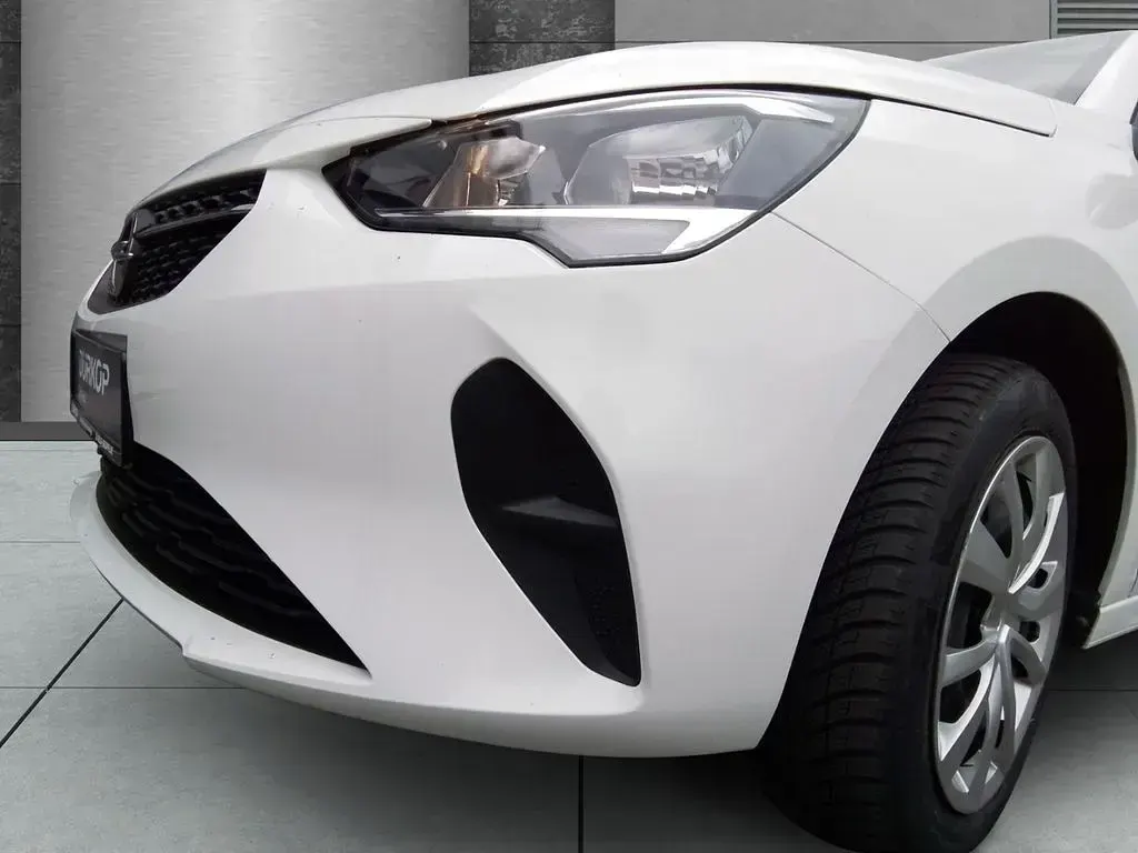 Gebraucht Opel Corsa-e Edition 100 kW (136 PS) 2023 Weiß Kleinwagen