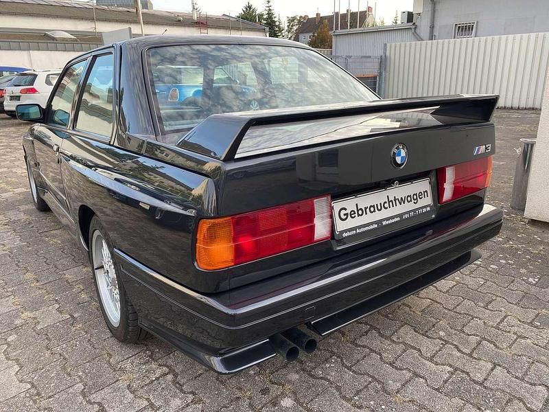 Gebraucht BMW M3 220 PS (161 kW) 1989 Schwarz Limousine