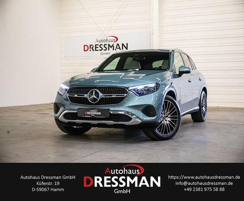 Silber Gebraucht 2024 Mercedes GLC300 SUV | 60.568 € (Guter Preis) - Bild 1/4