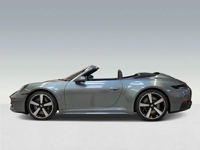 Neu Porsche 911 Carrera S Cabriolet 480 PS (353 kW) 2026 Grau Cabrio