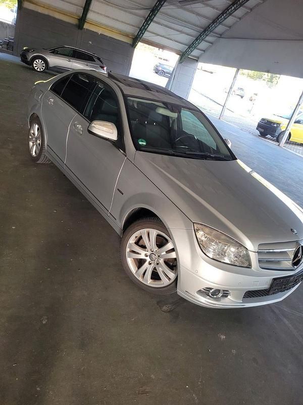 Silber Gebraucht 2007 Mercedes C230 Limousine | 5.900 € (Superpreis) - Bild 1/4