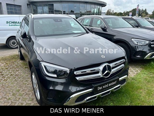 Gebraucht Mercedes GLC300e 194 PS (142 kW) 2021 Grau graphitgraumet. metallic SUV
