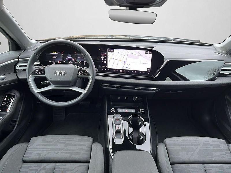 Gebraucht Audi A5 Sport 150 PS (110 kW) 2025 Mythosschwarz metallic (metallic) Kombi