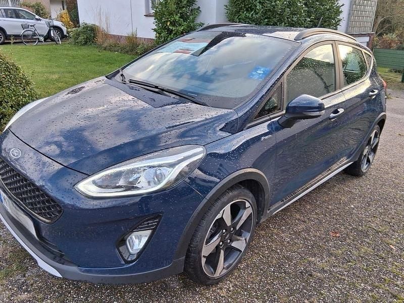 Blau Gebraucht 2020 Ford Fiesta Active Limousine | 12.500 € (Fairer Preis) - Bild 1/4