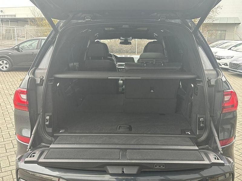 Gebraucht BMW X7 Performance 530 PS (389 kW) 2021 Grau SUV