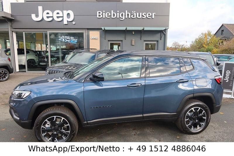 Blue shade metallic clear coat Gebraucht 2023 Jeep Compass Trailhawk SUV | 25.990 € (Superpreis) - Bild 1/4